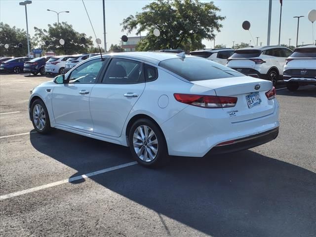 2017 Kia Optima LX