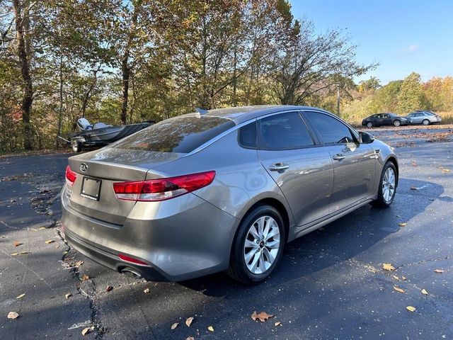 2017 Kia Optima LX