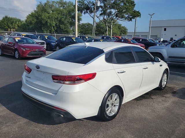 2017 Kia Optima LX