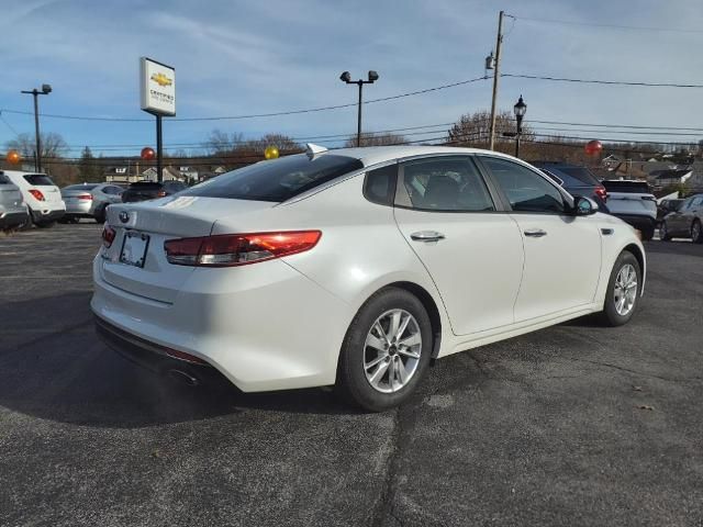 2017 Kia Optima LX