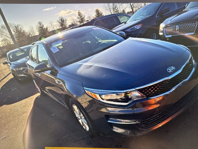 2017 Kia Optima LX