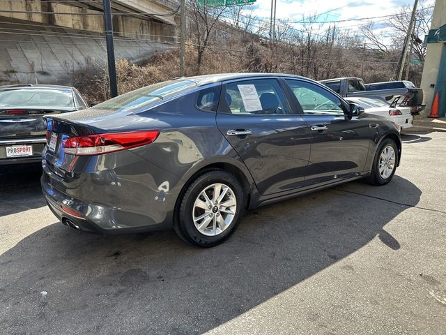 2017 Kia Optima LX