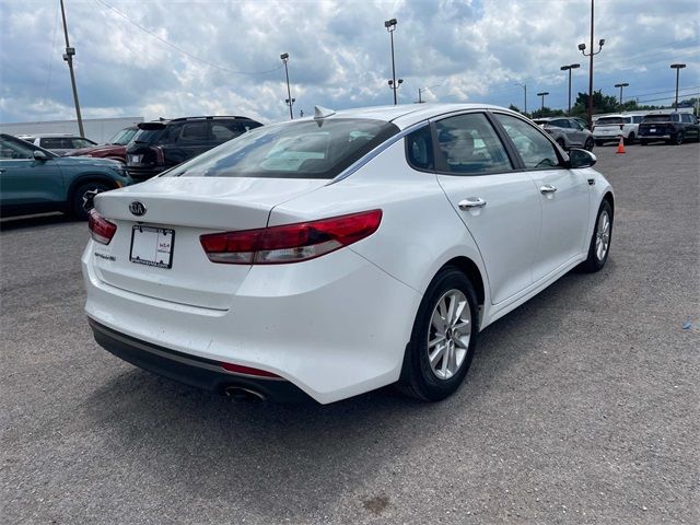 2017 Kia Optima LX