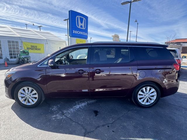2017 Kia Sedona EX