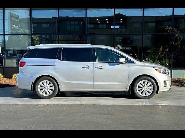 2017 Kia Sedona EX