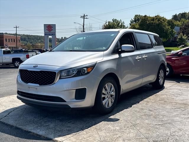 2017 Kia Sedona L