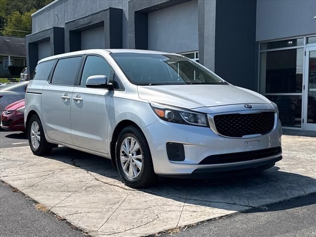 2017 Kia Sedona L