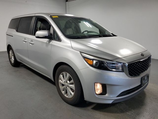 2017 Kia Sedona LX