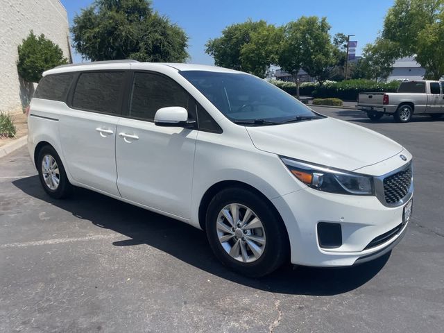 2017 Kia Sedona LX