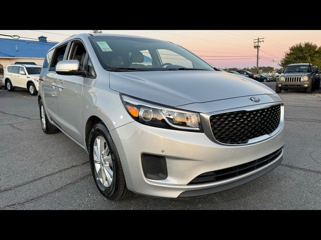 2017 Kia Sedona LX