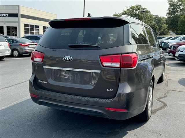 2017 Kia Sedona LX