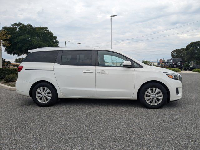 2017 Kia Sedona LX