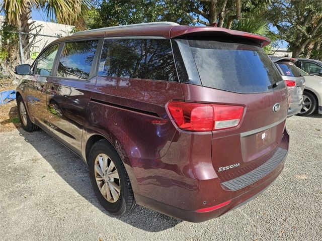 2017 Kia Sedona LX