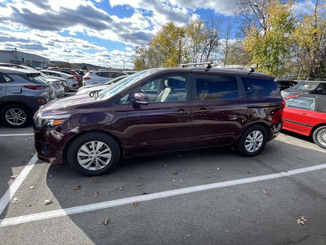 2017 Kia Sedona LX