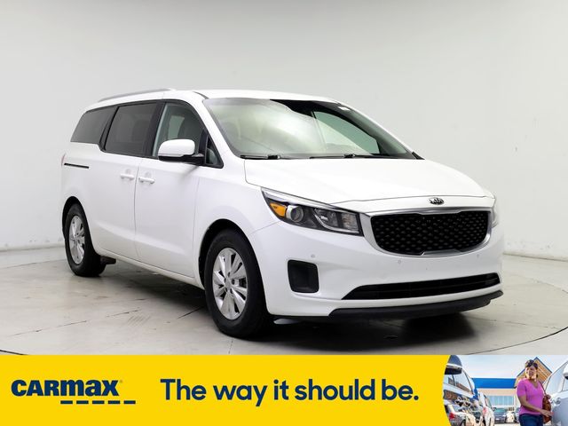 2017 Kia Sedona LX