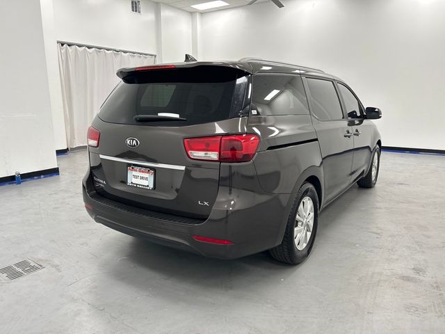 2017 Kia Sedona LX