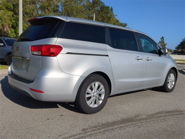 2017 Kia Sedona LX