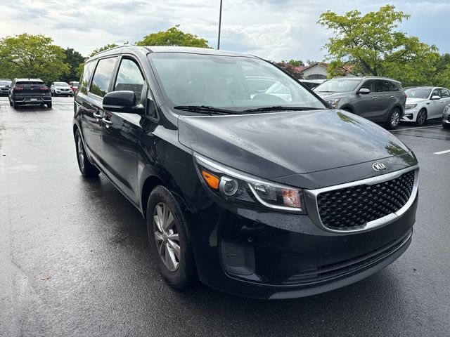 2017 Kia Sedona LX