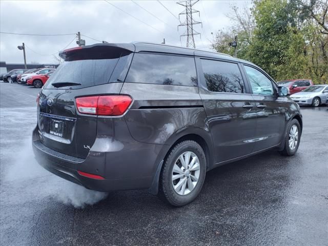 2017 Kia Sedona LX