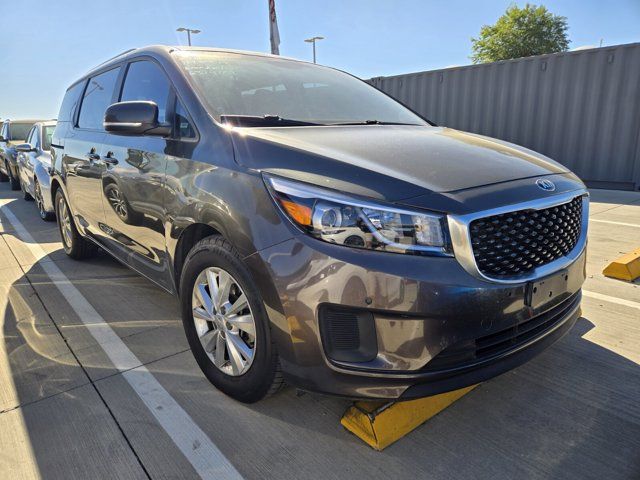 2017 Kia Sedona LX