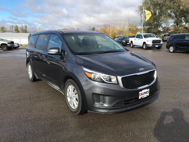 2017 Kia Sedona LX