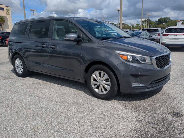 2017 Kia Sedona LX