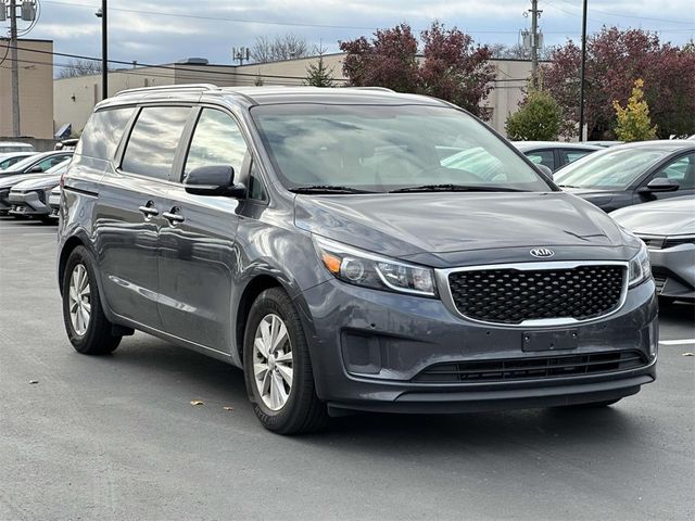 2017 Kia Sedona LX