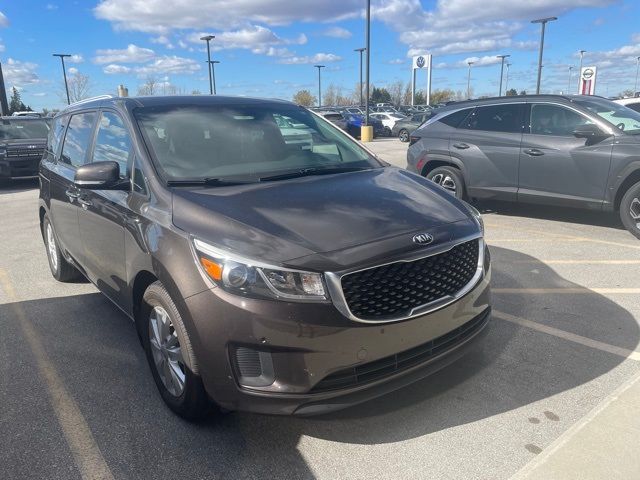 2017 Kia Sedona LX