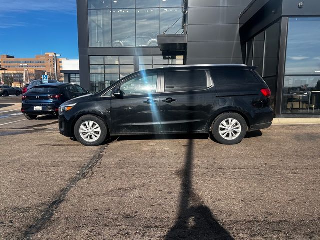 2017 Kia Sedona LX