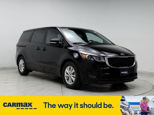 2017 Kia Sedona LX