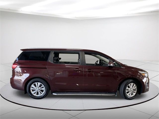 2017 Kia Sedona LX