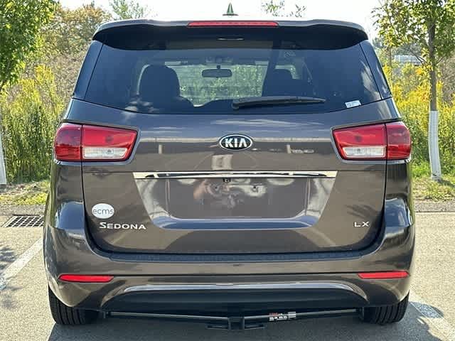 2017 Kia Sedona LX