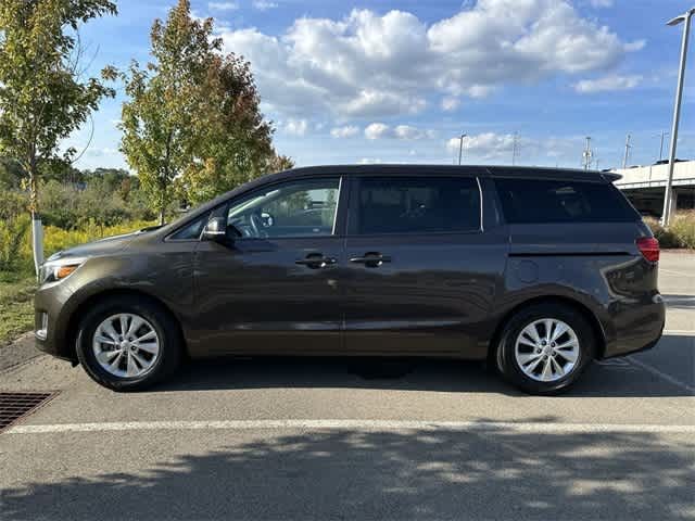 2017 Kia Sedona LX