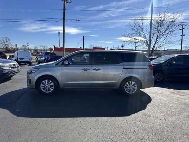 2017 Kia Sedona LX