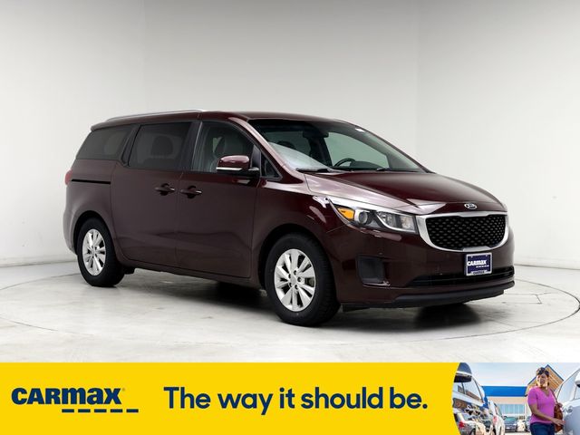 2017 Kia Sedona LX