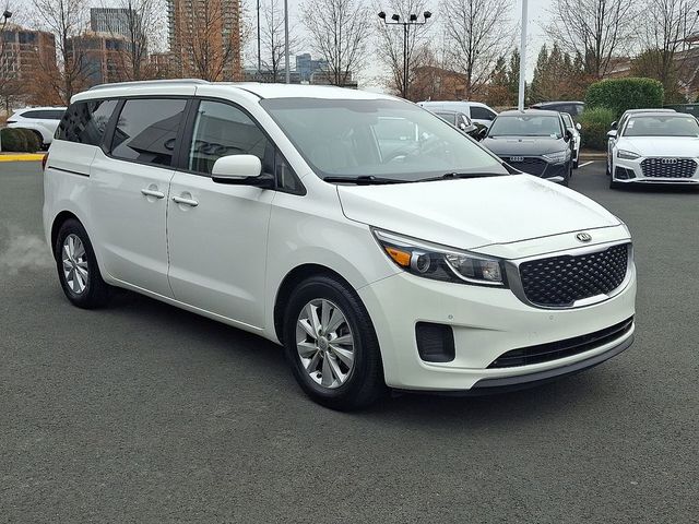 2017 Kia Sedona LX
