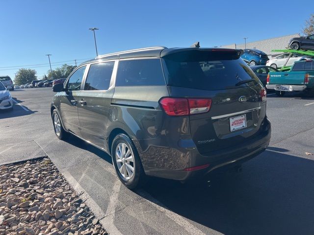 2017 Kia Sedona LX