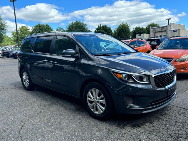 2017 Kia Sedona LX