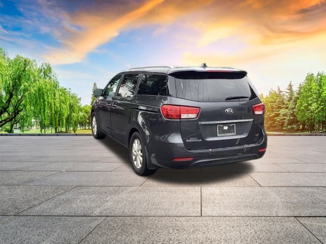 2017 Kia Sedona LX