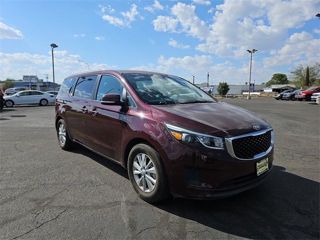 2017 Kia Sedona LX