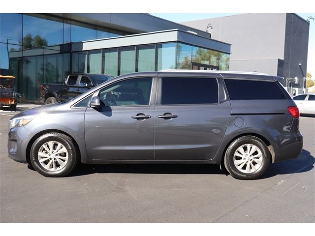 2017 Kia Sedona LX