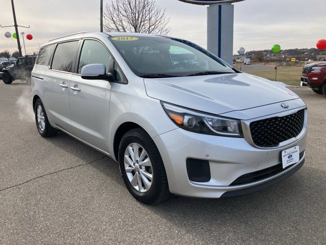 2017 Kia Sedona LX