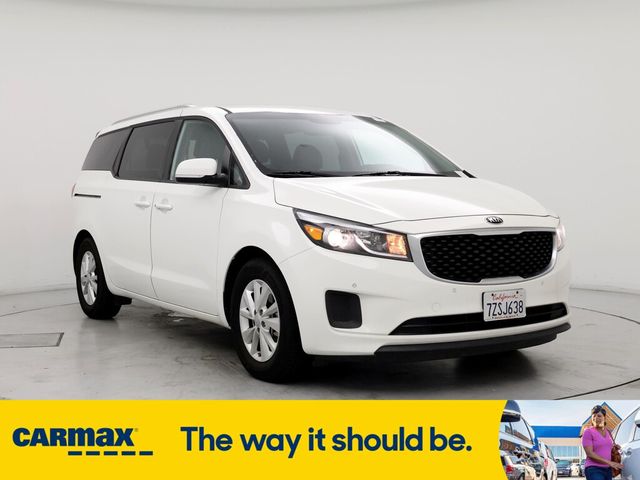 2017 Kia Sedona LX