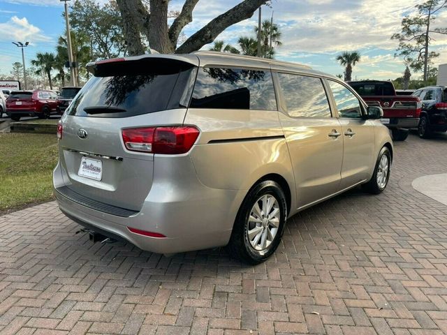 2017 Kia Sedona LX