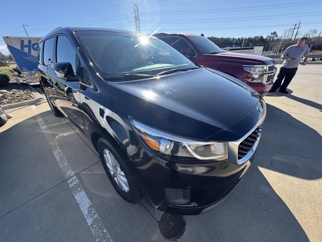 2017 Kia Sedona LX