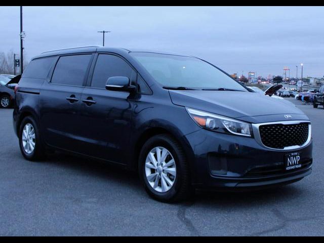 2017 Kia Sedona LX