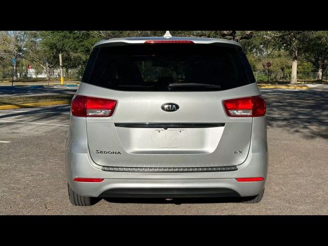 2017 Kia Sedona LX