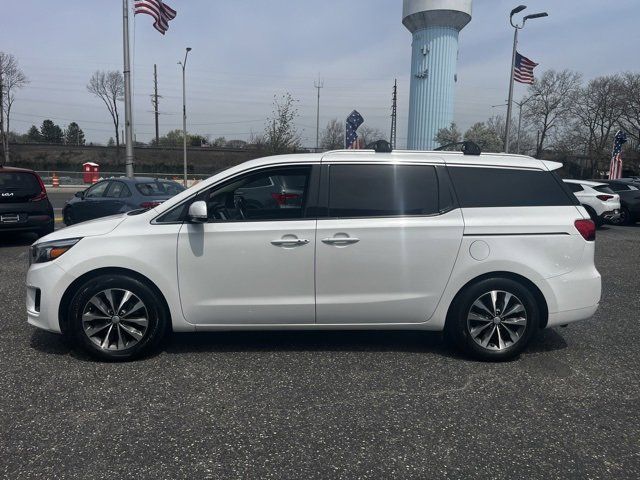 2017 Kia Sedona SX