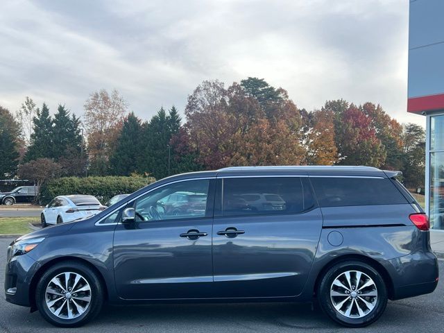 2017 Kia Sedona SX