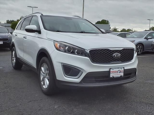 2017 Kia Sorento LX